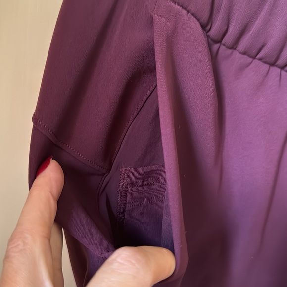 Lululemon jogger size 6 - Picture 3 of 8